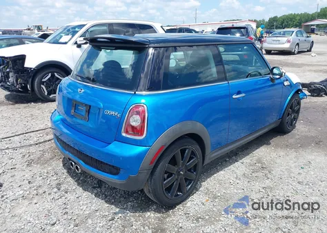 2010 Mini Cooper S z USA, uszkodzony, nr VIN WMWMF7C50ATZ73876